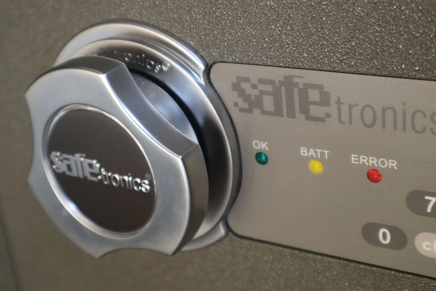 Взломостойкий сейф Safetronics NTR-22Es